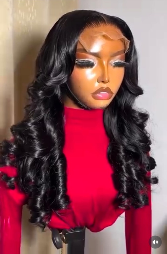 Glamorous Wavy Wig